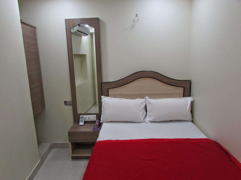 Hotel Royal Annex Mumbai Zimmer foto